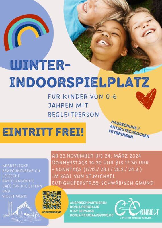 Ein Winter-Indoor-Spielplatz für Kinder mit Kaffee-Angebot für die Betreuungspersonen